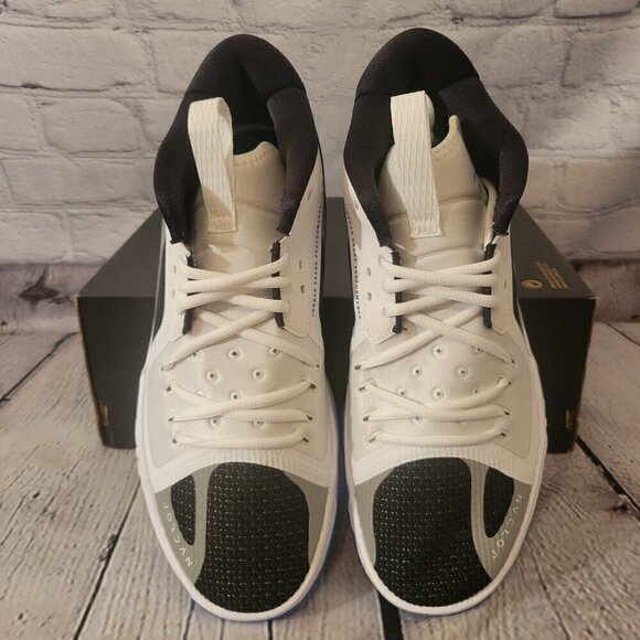 Jordan Zoom Separate Basketball Shoes - Picture 1 of 9